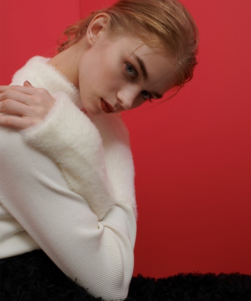 LOULOU WILLOUGHBY（ルルウィルビー）の「◇【LOULOU WILLOUGHBY】ファーアクセントプルオーバー（ニット/セーター・レディース・グレー系その他/ブラック/オフホワイト・2）」の16枚目の写真
