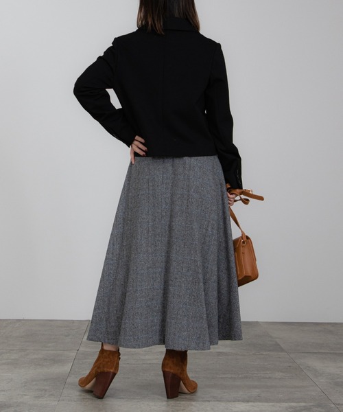 Sirin(シリン)の「ポンチ素材 コンパクトジャケット《日本製》(テーラードジャケット・レディース・ブラック・X-SMALL/SMALL)」の12枚目の写真