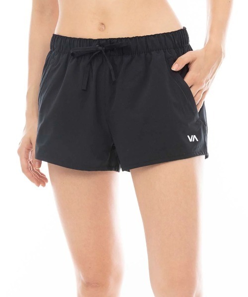 【セール】RVCA レディース VA ESSENTIAL LOW-RIS ウォークパンツ/ショートパンツ/ルーカロゴシンプルアクティブショートパンツ（その他パンツ）｜RVCA（ルーカ）