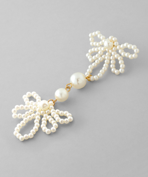 ANEMONE（アネモネ）の「パールフラワーピアス[Hanayome]（ピアス（両耳用）・レディース・ホワイト・FREE）」の3枚目の写真