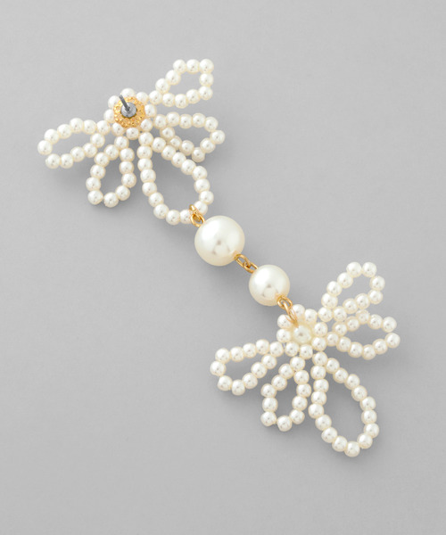 ANEMONE（アネモネ）の「パールフラワーピアス[Hanayome]（ピアス（両耳用）・レディース・ホワイト・FREE）」の4枚目の写真