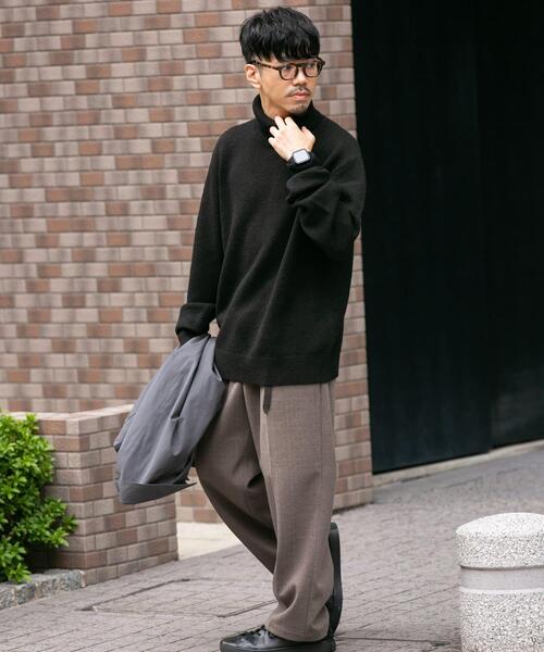 URBAN RESEARCH ROSSO MEN(アーバンリサーチロッソメン)の「『XLサイズあり』ブークレストレッチタートルニット(ニット/セーター・メンズ・カーキ/ブラック/グレー/ベージュ系その他・MEDIUM/LARGE/X-LARGE/SMALL)」の17枚目の写真