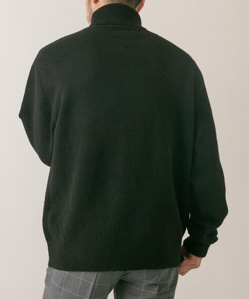 URBAN RESEARCH ROSSO MEN(アーバンリサーチロッソメン)の「『XLサイズあり』ブークレストレッチタートルニット(ニット/セーター・メンズ・カーキ/ブラック/グレー/ベージュ系その他・MEDIUM/LARGE/X-LARGE/SMALL)」の22枚目の写真