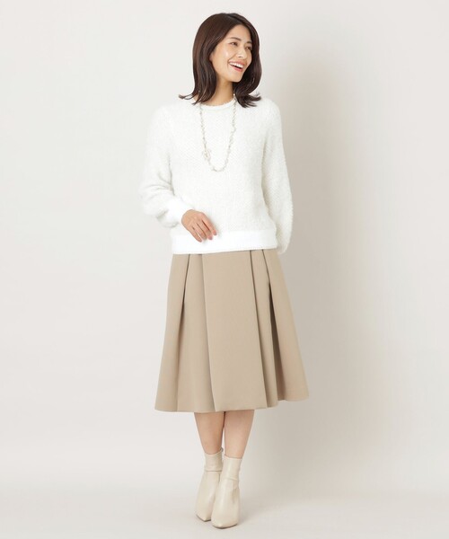 TO BE CHIC(トゥー ビー シック)の「ファンシーフェザー 2WAYニット(ニット/セーター・レディース・グレー系その他/ベージュ・42/40)」の4枚目の写真
