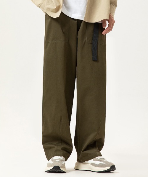 【 B'day / ビーデー 】ツイルイージーバレルレッグパンツ（チノパンツ）｜B'day（ビーデイ）