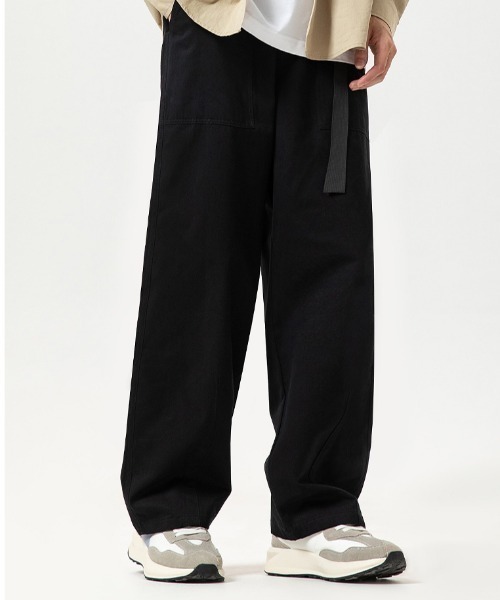 B'day(ビーデイ)の「【 B'day / ビーデー 】ツイルイージーバレルレッグパンツ(チノパンツ・メンズ・ベージュ/オリーブ/ブラック・MEDIUM/LARGE)」の4枚目の写真