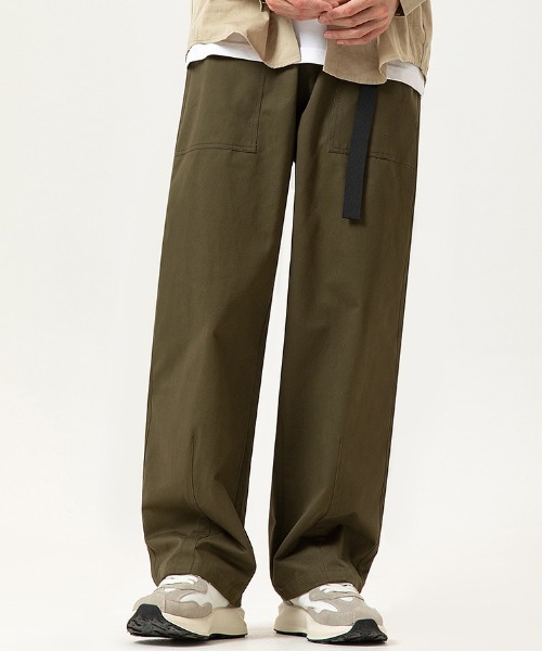 B'day(ビーデイ)の「【 B'day / ビーデー 】ツイルイージーバレルレッグパンツ(チノパンツ・メンズ・ベージュ/オリーブ/ブラック・MEDIUM/LARGE)」の7枚目の写真