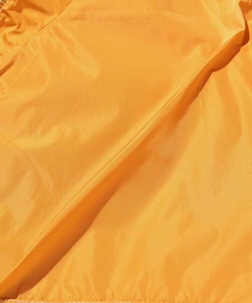 BEAMS PLUS(ビームスプラス)の「ナイロン ベイ ジャケット(ブルゾン・メンズ・オレンジ/イエロー/ネイビー・SMALL/X-LARGE/MEDIUM/LARGE)」の15枚目の写真