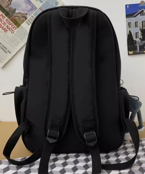 Teem Store(チームストア)の「【A4対応】【大容量】シンプル通勤通学リュックサック 新生活 レディース ユニセックス(バックパック/リュック・レディース・ブラック/アイボリー/グレー・F)」の17枚目の写真