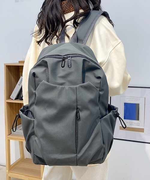 Teem Store(チームストア)の「【A4対応】【大容量】シンプル通勤通学リュックサック 新生活 レディース ユニセックス(バックパック/リュック・レディース・ブラック/アイボリー/グレー・F)」の20枚目の写真