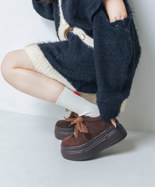 EVOL（イーボル）の「【XS-LLサイズ展開・軽量】2WAY8cm厚底レースアップシューズ IY5734（スニーカー・レディース・グレー/ブラック/ホワイト/ダークグレー/ブラウン・M/S/L/XS/LL）」の5枚目の写真