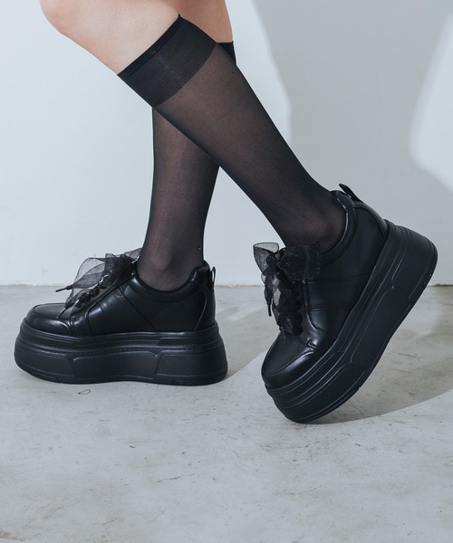 EVOL（イーボル）の「【XS-LLサイズ展開・軽量】2WAY8cm厚底レースアップシューズ IY5734（スニーカー・レディース・グレー/ブラック/ホワイト/ダークグレー/ブラウン・M/S/L/XS/LL）」の3枚目の写真