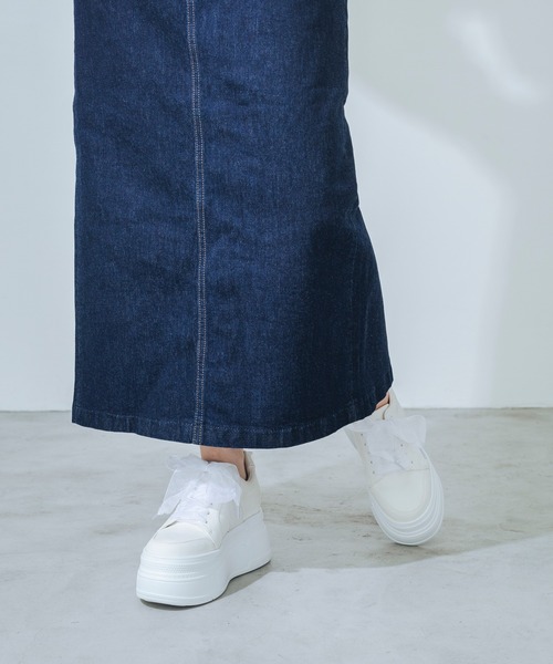 EVOL（イーボル）の「【XS-LLサイズ展開・軽量】2WAY8cm厚底レースアップシューズ IY5734（スニーカー・レディース・グレー/ブラック/ホワイト/ダークグレー/ブラウン・M/S/L/XS/LL）」の15枚目の写真