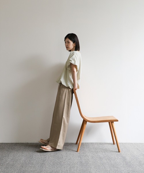 select MOCA Et(セレクトモカエト)の「【Et】Balloon Half-Sleeve Blouse(シャツ/ブラウス・レディース・グレイッシュベージュ/ブラック・FREE)」の6枚目の写真