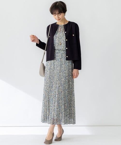 23区(ニジュウサンク)の「【洗える】シアーヘリンボーンプリント プリーツ スカート(スカート・レディース・オレンジ系5/ブルー系5・38/36/40)」の10枚目の写真