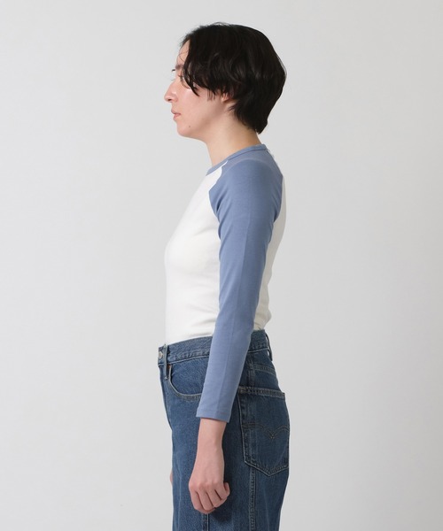 Levi's（リーバイス）の「Levi's/リーバイス ユーロ スポーツTシャツ（Tシャツ/カットソー・レディース・ブルー・XS/S/M）」の2枚目の写真