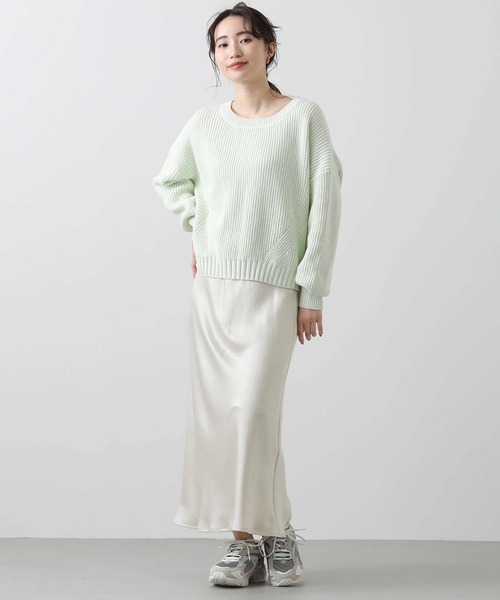 Gready Brilliant(グレディブリリアン)の「サテンバイアススカート(スカート・レディース・ブルーグレー/グレイッシュベージュ/チャコールグレー・36/38)」の12枚目の写真