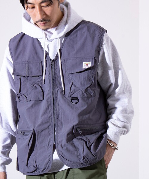 FREDY MAC（フレディーマック）の「【FREDYMAC/フレディマック】ナイロン フィッシングベスト（ベスト・メンズ・チャコールグレー/アイボリー・M/L）」の8枚目の写真