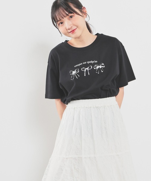 Honeys(ハニーズ)の「【UVカット】リボンプリントTシャツ(Tシャツ/カットソー・レディース・ブラック/オートミール/ピンク/ホワイト・L/LL/M/S)」の11枚目の写真