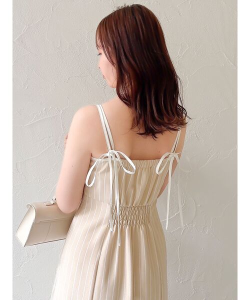 dazzlin(ダズリン)の「クロップドジレセットアップ(ワンピース・レディース・イエロー/ブラック・SMALL/MEDIUM)」の14枚目の写真