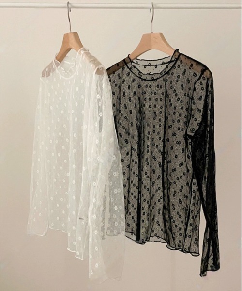 Per sist ence(パーシエンス)の「フラワードットシースルーカットソー(Tシャツ/カットソー・レディース・ホワイト/ブラック・FREE)」の2枚目の写真