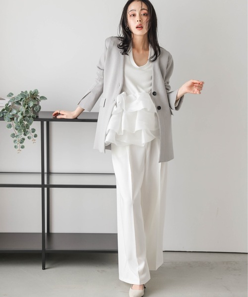 Lajour(ラジュール)の「日本製 ノーカラー ニットジャケット(ノーカラージャケット・レディース・ブラック/ライトグレー・フリー)」の4枚目の写真