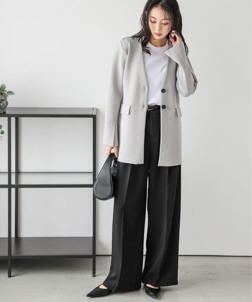 Lajour(ラジュール)の「日本製 ノーカラー ニットジャケット(ノーカラージャケット・レディース・ブラック/ライトグレー・フリー)」の9枚目の写真