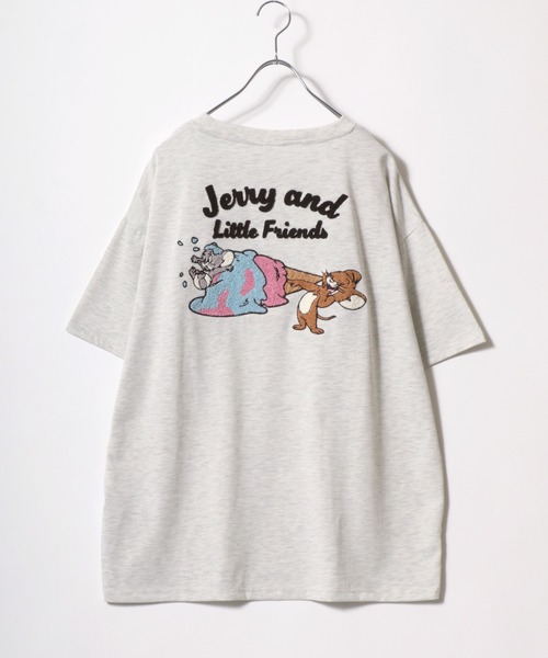 Tom＆Jerry（トムアンドジェリー）の「WARNER TOM＆JERRY（トムとジェリー）キャラクターサガラ刺繍半袖Tシャツ レディース（Tシャツ/カットソー・レディース・ライトグリーン/ホワイト系その他/ベージュ/スミクロ/イエロー/ミント/ネイビー/オフホワイト・M/L）」の3枚目の写真