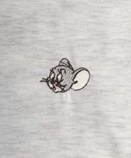 Tom＆Jerry（トムアンドジェリー）の「WARNER TOM＆JERRY（トムとジェリー）キャラクターサガラ刺繍半袖Tシャツ レディース（Tシャツ/カットソー・レディース・ライトグリーン/ホワイト系その他/ベージュ/スミクロ/イエロー/ミント/ネイビー/オフホワイト・M/L）」の17枚目の写真