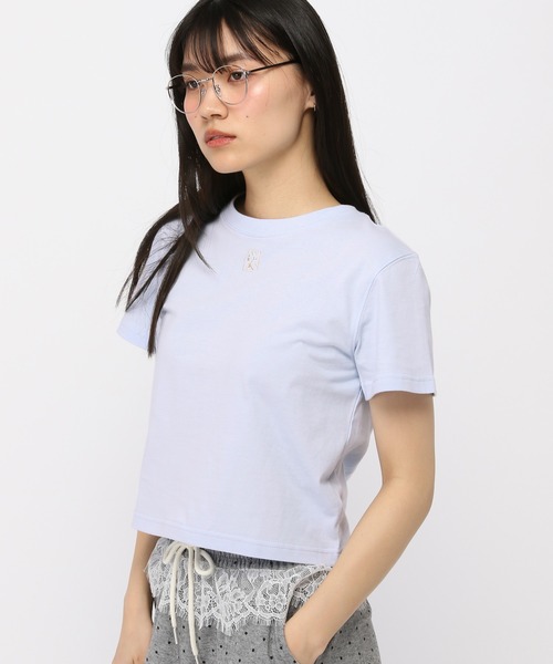 AMESWORLDWIDE(アメスワールドワイド)の「AMES WORLDWIDE /スモールロゴクロップT(Tシャツ/カットソー・レディース・ブルー/チャコール/ホワイト/レッド・FREE)」の9枚目の写真