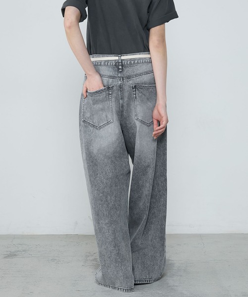 le ELMi(ルエルミ)の「Shoelace belt loose denim pants / シューレースベルト ルーズデニムパンツ(デニムパンツ・レディース・ベージュ/グレー/サックスブルー/ブルー・FREE)」の9枚目の写真