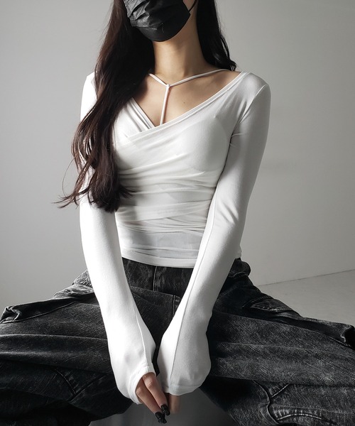 me+em select(ミームセレクト)の「【 2点セット 】Y-ストラップスリムギャザーレイヤードトップス / Y-strap slim gather layered tops(アンサンブル・レディース・ホワイト/ブラック・FREE)」の22枚目の写真