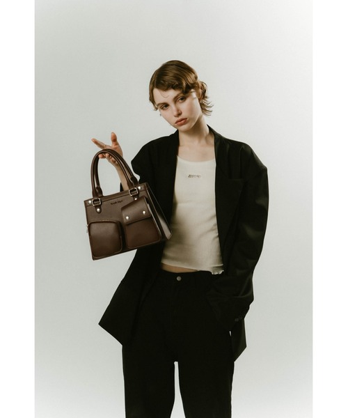 Knuth Marf(クヌースマーフ)の「multi pocket hand bag(ハンドバッグ・レディース・ブラック/ワインレッド・ONE SIZE)」の13枚目の写真