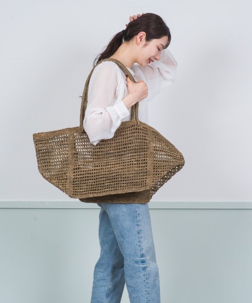 セール】【MADE IN MADA /メイドインマダ】大きめ かごバッグ ラフィア