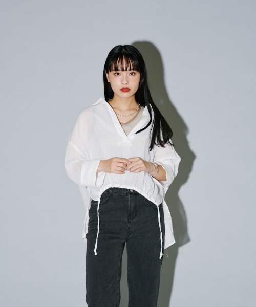 terrace(テラス)の「フラッフィードロストスキッパーブラウス(シャツ/ブラウス・レディース・グレイッシュベージュ/ブラック/オフホワイト・MEDIUM)」の12枚目の写真