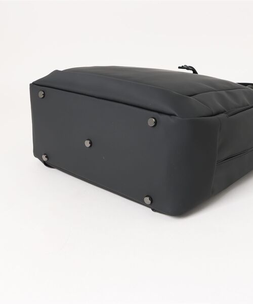 ZERO HALLIBURTON(ゼロハリバートン)の「トートバッグ ZFB2 B4サイズ収納 14inchPC収納 81542(トートバッグ・メンズ・ネイビー/ブラック・FREE)」の4枚目の写真