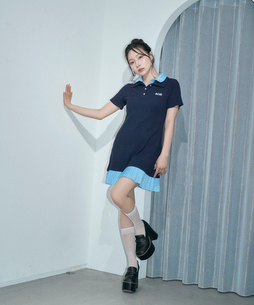 ANDGEEBEE（アンジービー）の「シャツドッキングポロミニワンピ（ワンピース・レディース・ネイビー/グレー・FREE）」の3枚目の写真