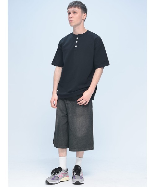 Goodwear(グッドウェア)の「Goodwear USAコットン ヘンリーネック 半袖 Tシャツ BIG TEE(Tシャツ/カットソー・メンズ・ネイビー/ホワイト/ブラック/グレー・M/L/LL)」の6枚目の写真