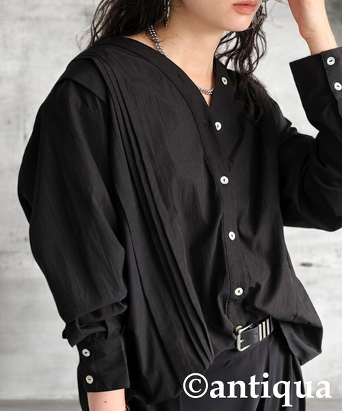 antiqua(アンティカ)の「Vネックタックシャツ(シャツ/ブラウス・レディース・ホワイト/ブラック・ONESIZE)」の11枚目の写真