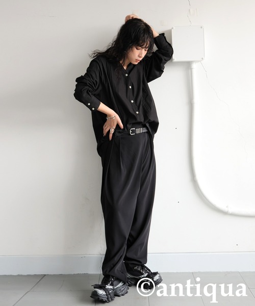 antiqua(アンティカ)の「Vネックタックシャツ(シャツ/ブラウス・レディース・ホワイト/ブラック・ONESIZE)」の13枚目の写真