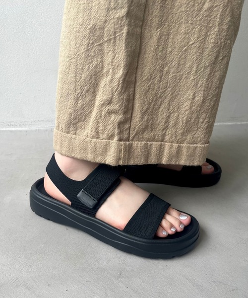 ORiental TRaffic(オリエンタルトラフィック)の「【Fit meサンダル】ニット ダブル ベルト サンダル /55208(サンダル・レディース・ブラック/アイボリー/ブラウン・S/M/L/LL)」の9枚目の写真