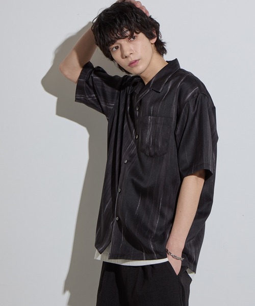 SLICK(スリック)の「【SLICK/スリック】Abstract Printed Open Collar Shirt/ アブストラクト柄オープンカラーシャツ(シャツ/ブラウス・メンズ・ライトグレー/ブラック・1/2/3)」の4枚目の写真