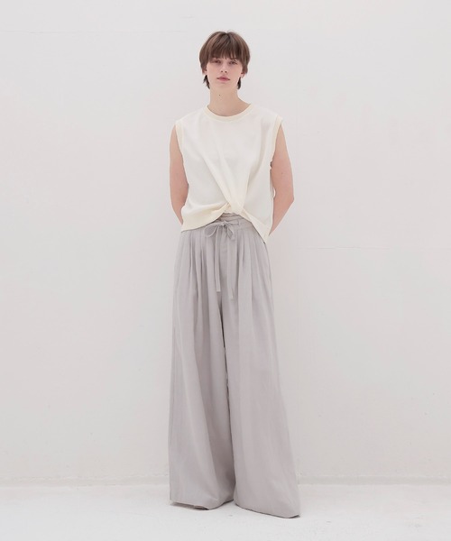 DRESSLAVE(ドレスレイブ)の「vis/li pleats tuck wide pants(プリーツタックワイドパンツ)(その他パンツ・レディース・グレー/ブラウン・36/38)」の7枚目の写真