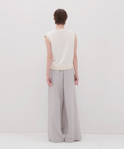 DRESSLAVE(ドレスレイブ)の「vis/li pleats tuck wide pants(プリーツタックワイドパンツ)(その他パンツ・レディース・グレー/ブラウン・36/38)」の9枚目の写真