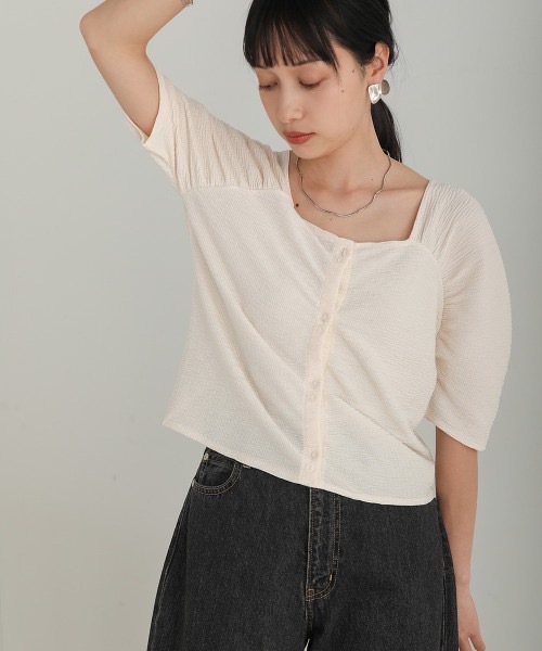 Bab(バブ)の「前後2WAYショート丈トップス(Tシャツ/カットソー・レディース・アイボリー/ブラック・FREE)」の3枚目の写真