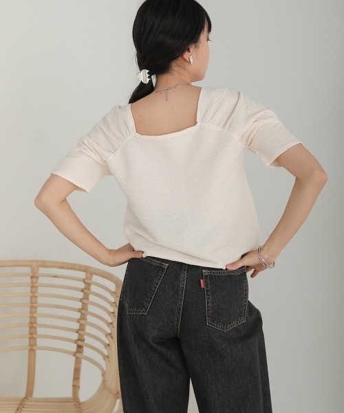 Bab(バブ)の「前後2WAYショート丈トップス(Tシャツ/カットソー・レディース・アイボリー/ブラック・FREE)」の6枚目の写真