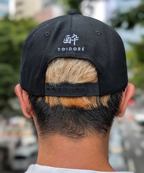 JACKROSE(ジャックローズ)の「YOIDORE ベースボールCAP(キャップ・メンズ・ブラック/ブラック系2・FREE)」の4枚目の写真