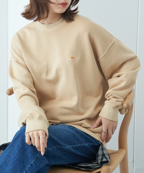 KELTY（ケルティ）の「【KELTY】≪限定別注≫ ワンポイント ピグメントスウェット ヴィンテージ加工 製品染め（スウェット・レディース・ブラック/ネイビー/ベージュ・S/M/L/XS）」の3枚目の写真