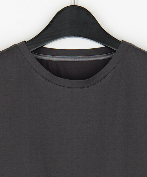 Gabardine K.T（ギャバジンケーティー）の「60／- プレーティング天竺 キレイめTシャツ（Tシャツ/カットソー・レディース・グレー/ホワイト・9号）」の7枚目の写真