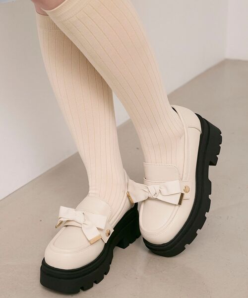 MAJESTIC LEGON(マジェスティックレゴン)の「2WAYボリュームローファー(ローファー・レディース・ブラック/ブラウン/アイボリー・MEDIUM/LARGE/X-LARGE/SMALL)」の9枚目の写真